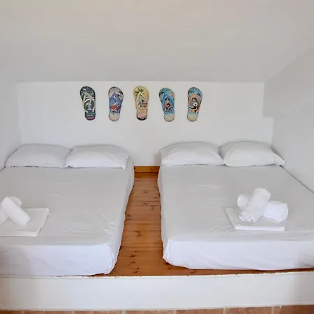 Relaxed Family With Garden, Just Steps From The In Fourka *